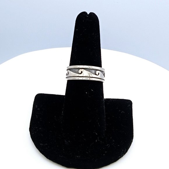 Vintage Sterling Silver Wave Scroll Oxidized Band Ring - Picture 8 of 15